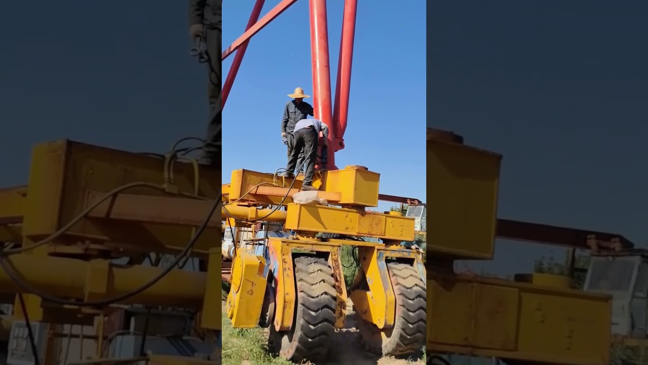 #gantry crane hoisting #automobile #bridge #excavator