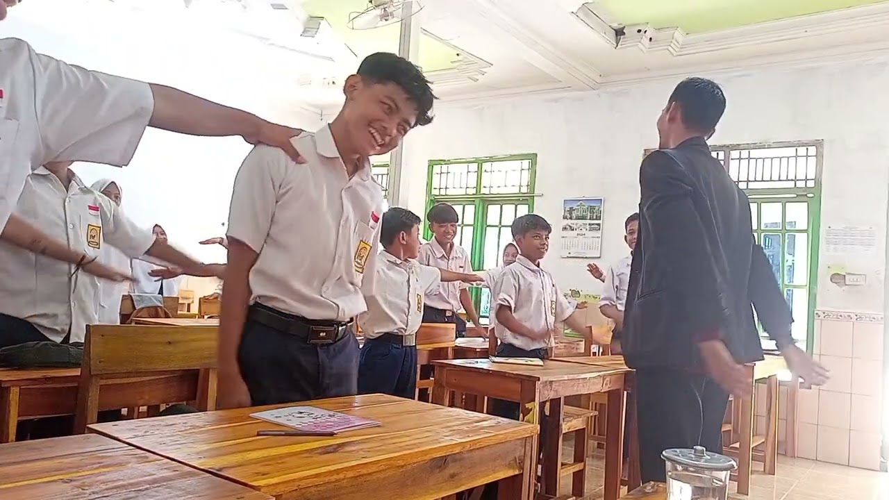 PERMAINAN KONSENTRASI..!! ice breaking seru melatih konsentrasi siswa. 🔥