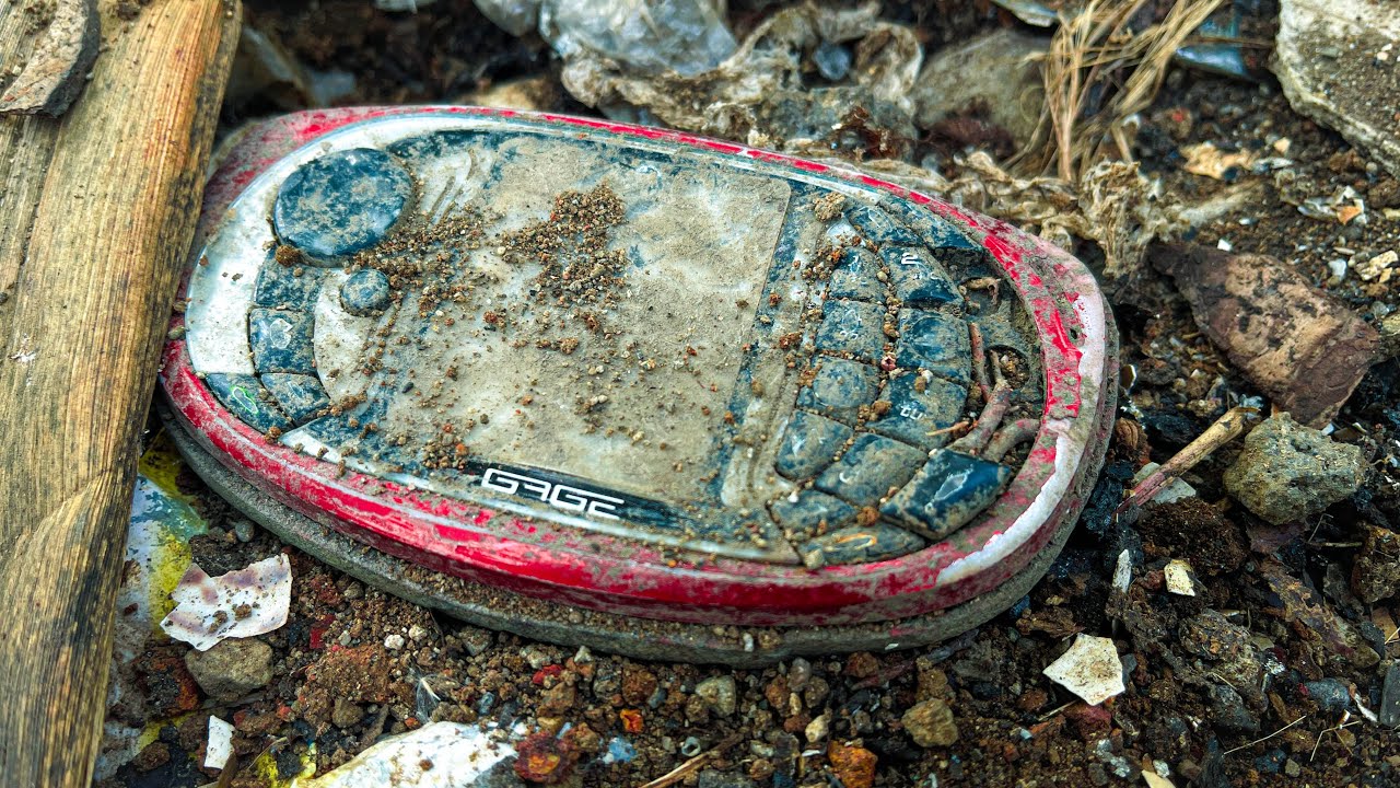 Found a phone made 20 years ago that has taken root || Nokia N Gage 2003