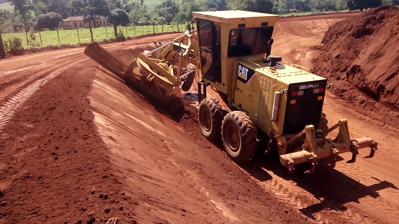 patrol Motoniveladora Caterpillar 120k corte de rampa