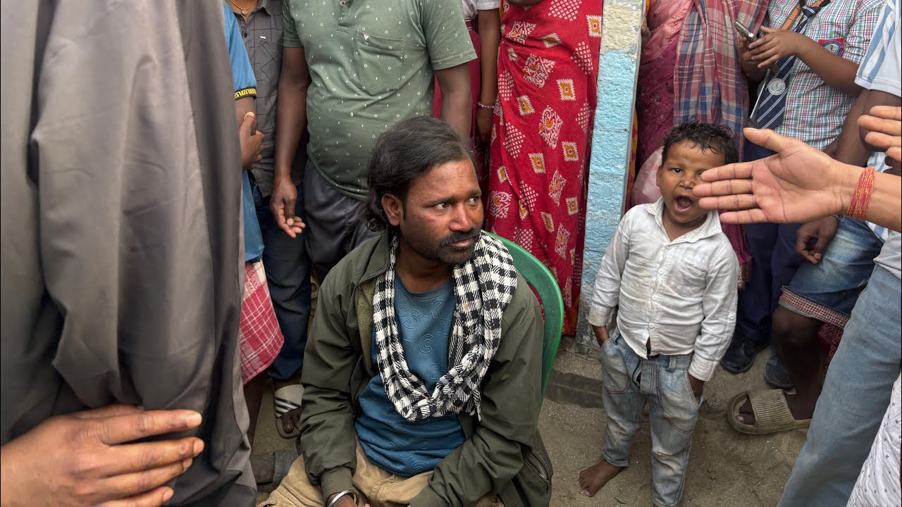 ￼Hello guys ajke asuragar choto bascha dora lok dora poreche 