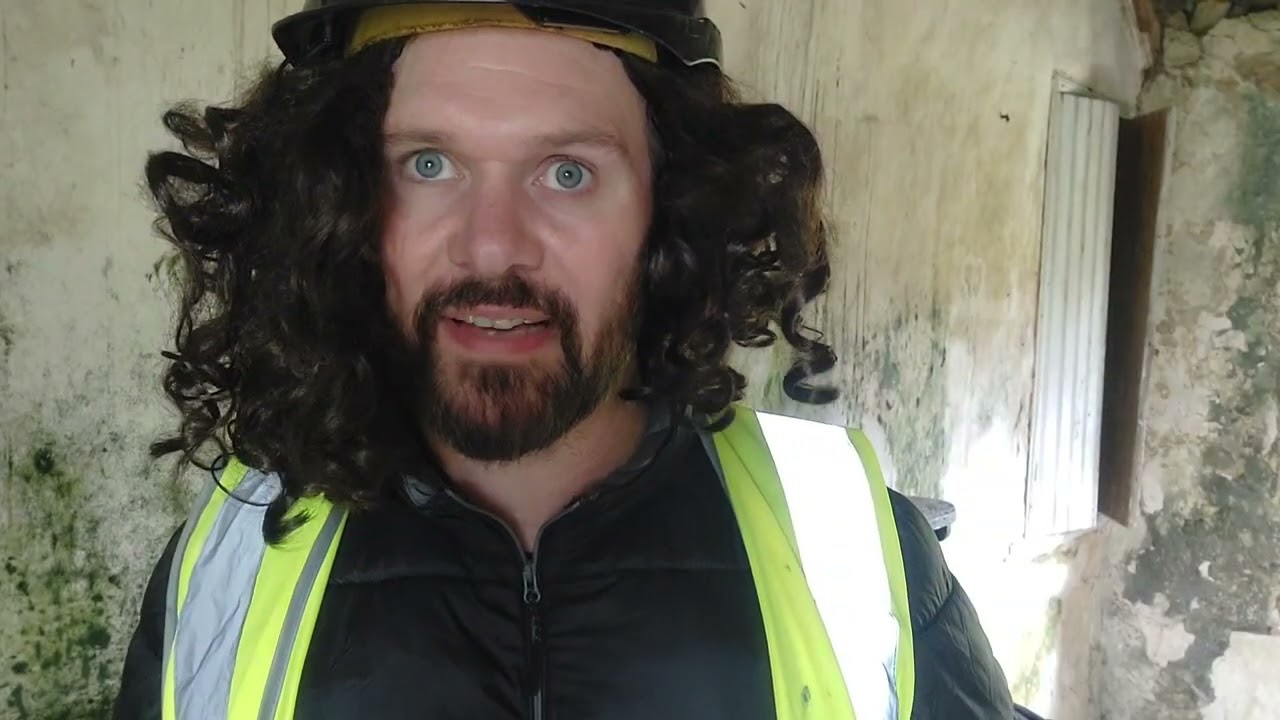 Fitting Windows in the Country 🇮🇪🧑&zwj;🌾👷&zwj;♂️