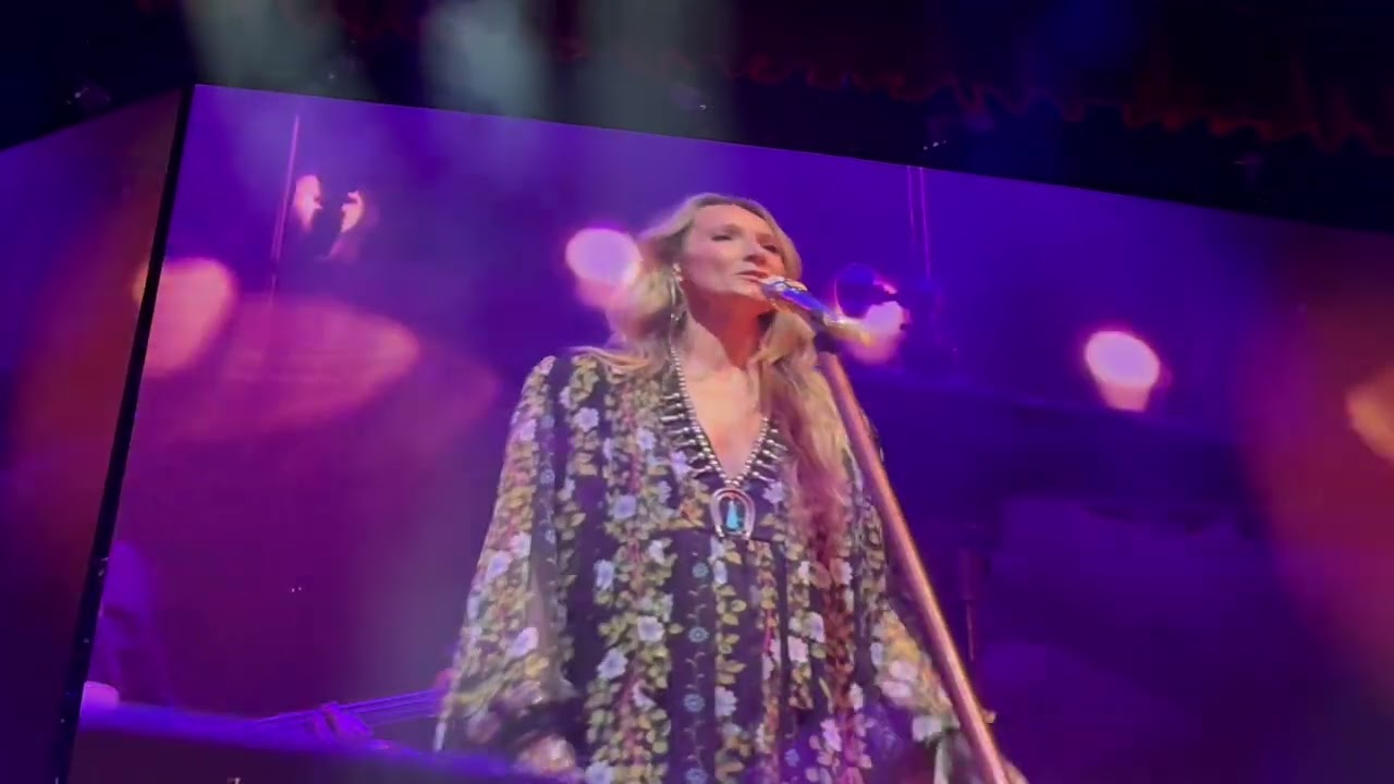 Chris Stapleton & Morgane Stapleton - “What Am I Gonna Do” | Hard Rock Live, Hollywood, FL | 1/11/26