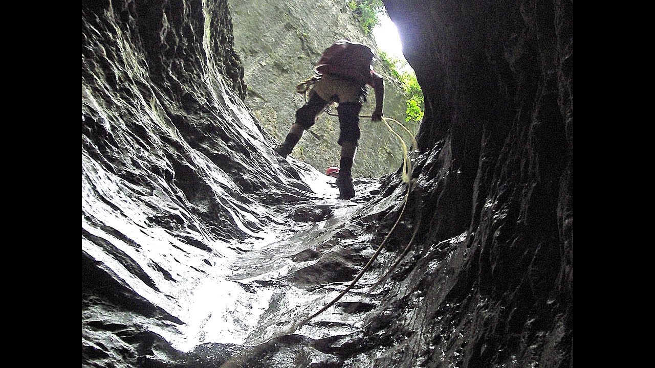 basender  (Es, Aragon, Sierra de Guara)  2007
