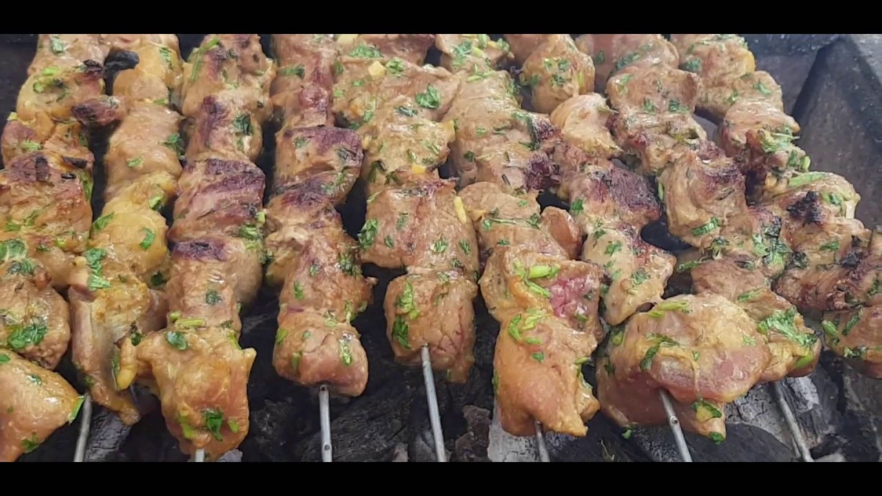 Cómo hacer Pinchos Morunos con carne de cordero al estilo Marroquí