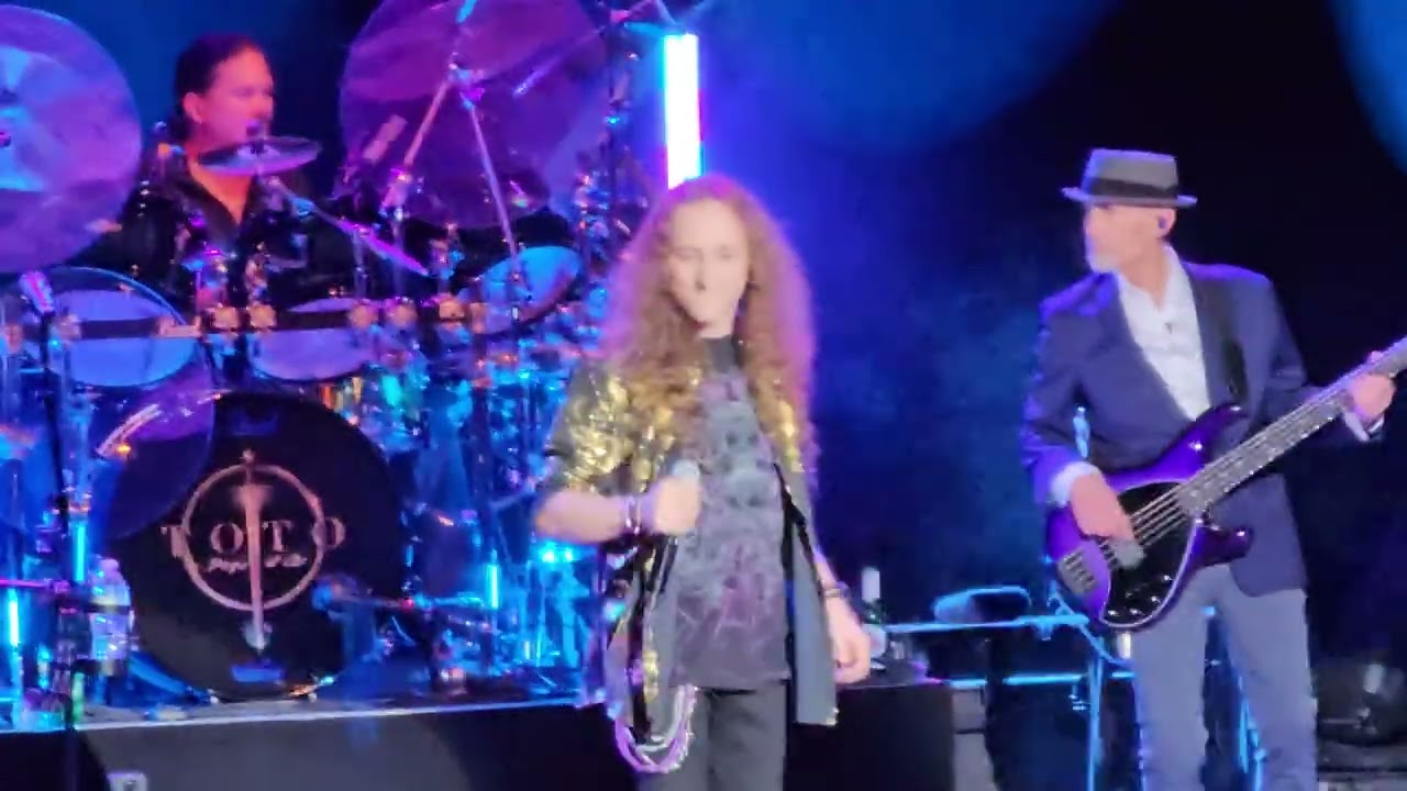 Endless - @TOTO  Sung by Dennis Atlas