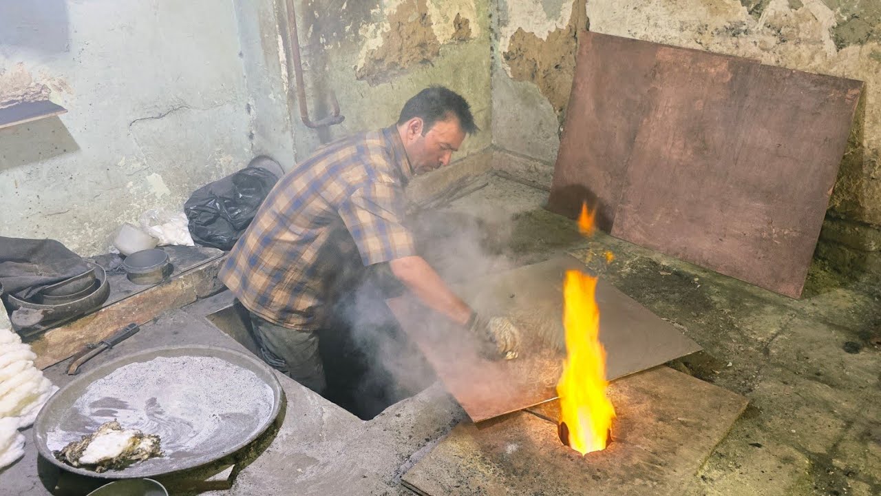 Excellent coppersmith in the production and manufacture of copper plates, copper tin workshop⚒️🇮🇷