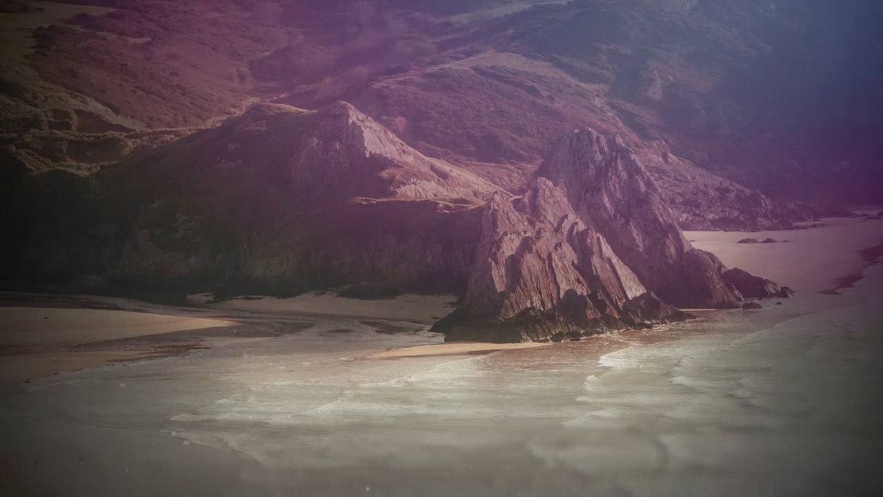 Rivers & Robots - King Of My Heart (Official Video)