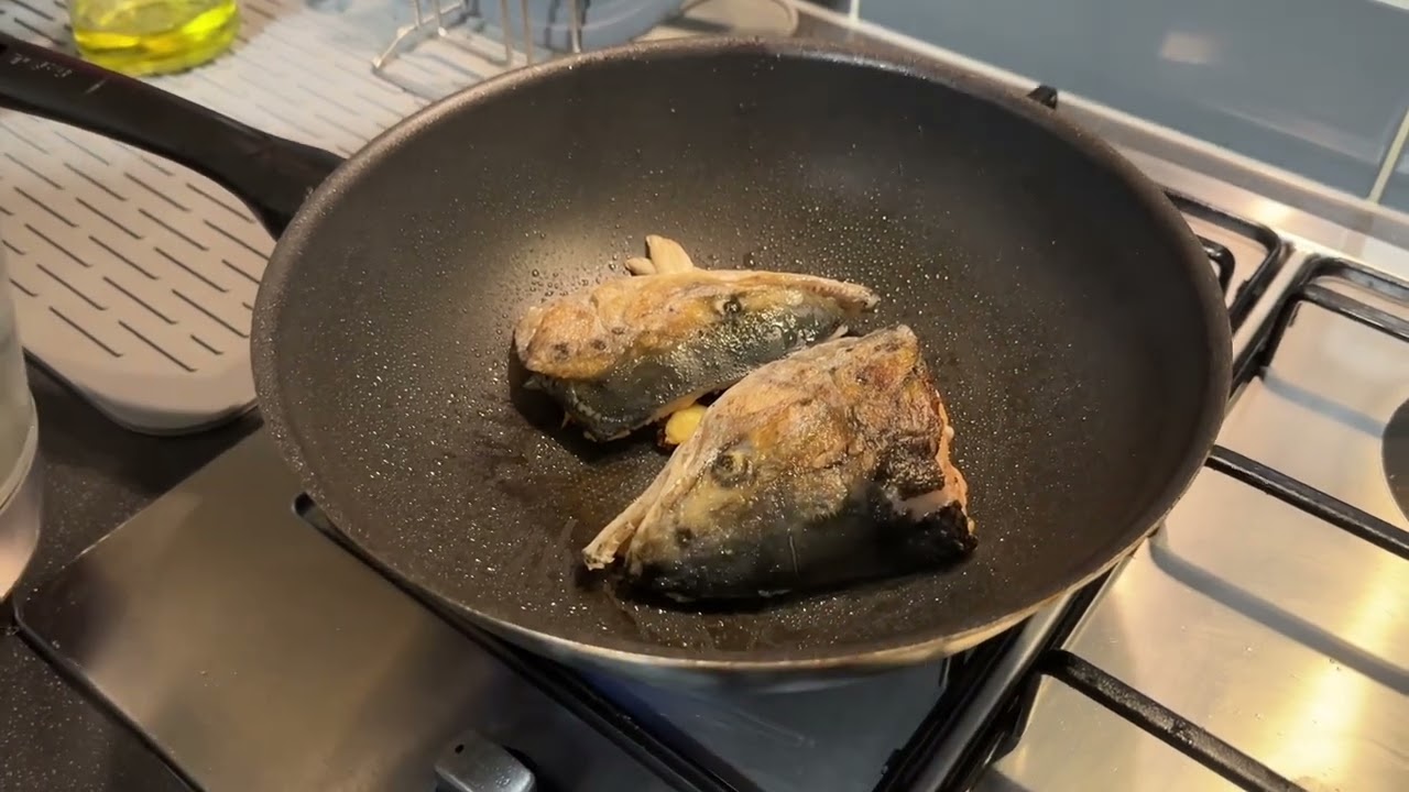 三文魚頭湯及香煎三文魚鮫