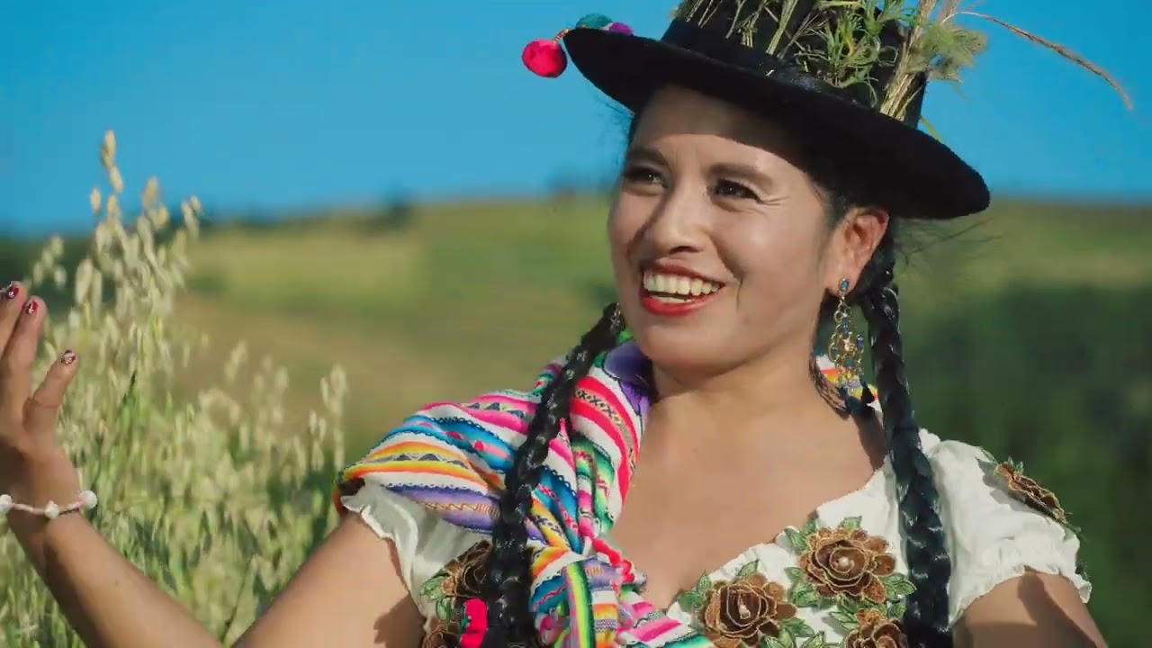 BELLA CORZAÓN DEL PERÚ Tema: salcabambinamñuqallaykani