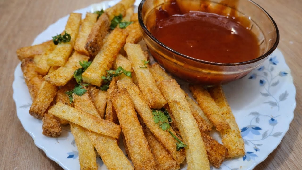 सिर्फ चार कच्चे आलू से बनाएं इतना क्रिस्पी और कुरकुरा french fries कि जो खाए खाता ही जाए 😋 nasta 