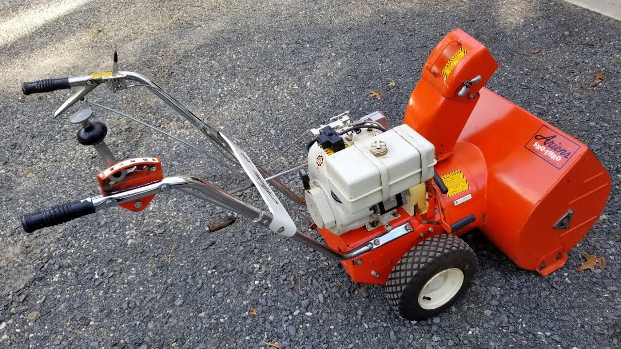 1971 Ariens 724 Sno-Thro
