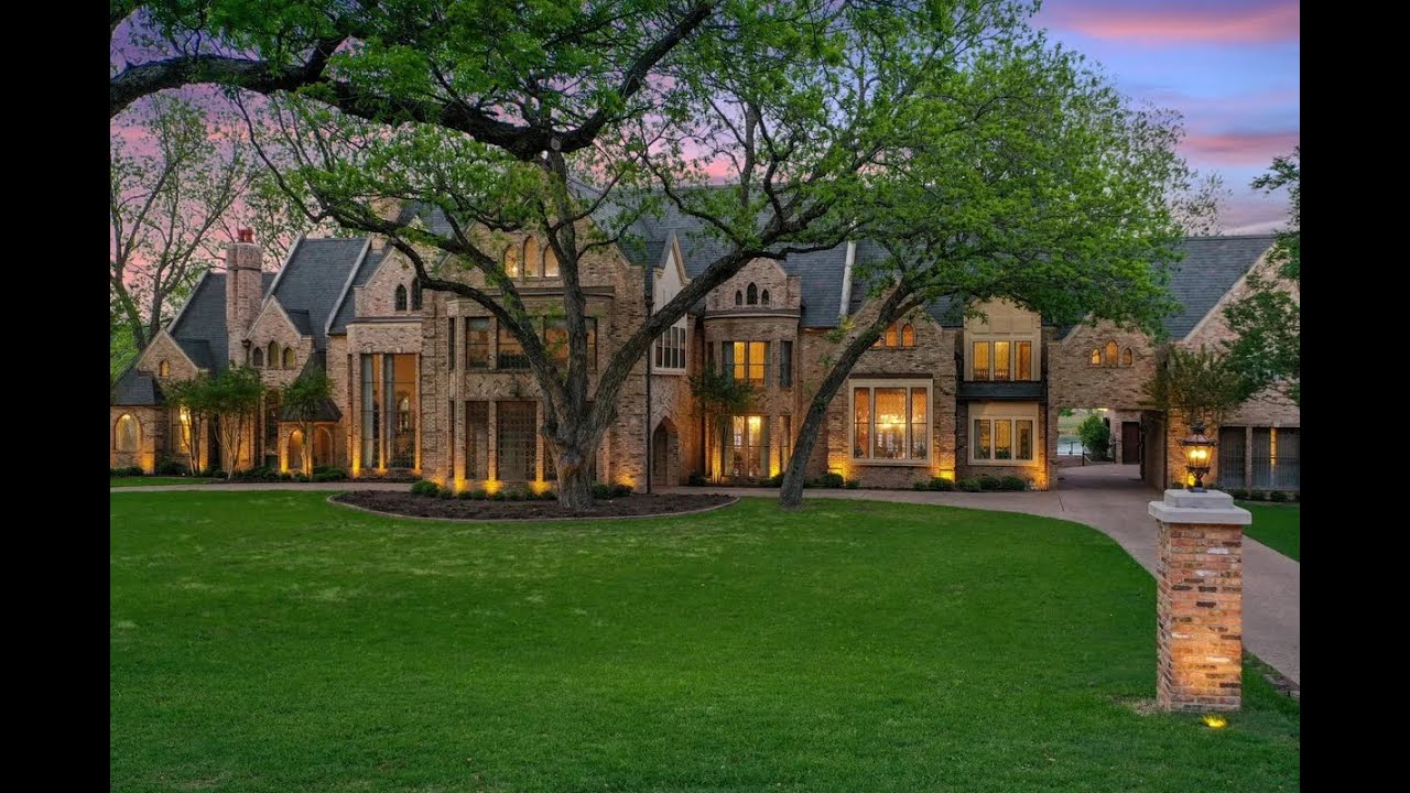Breathtaking Waterfront Estate in Austin, Texas | Sotheby's International Realty