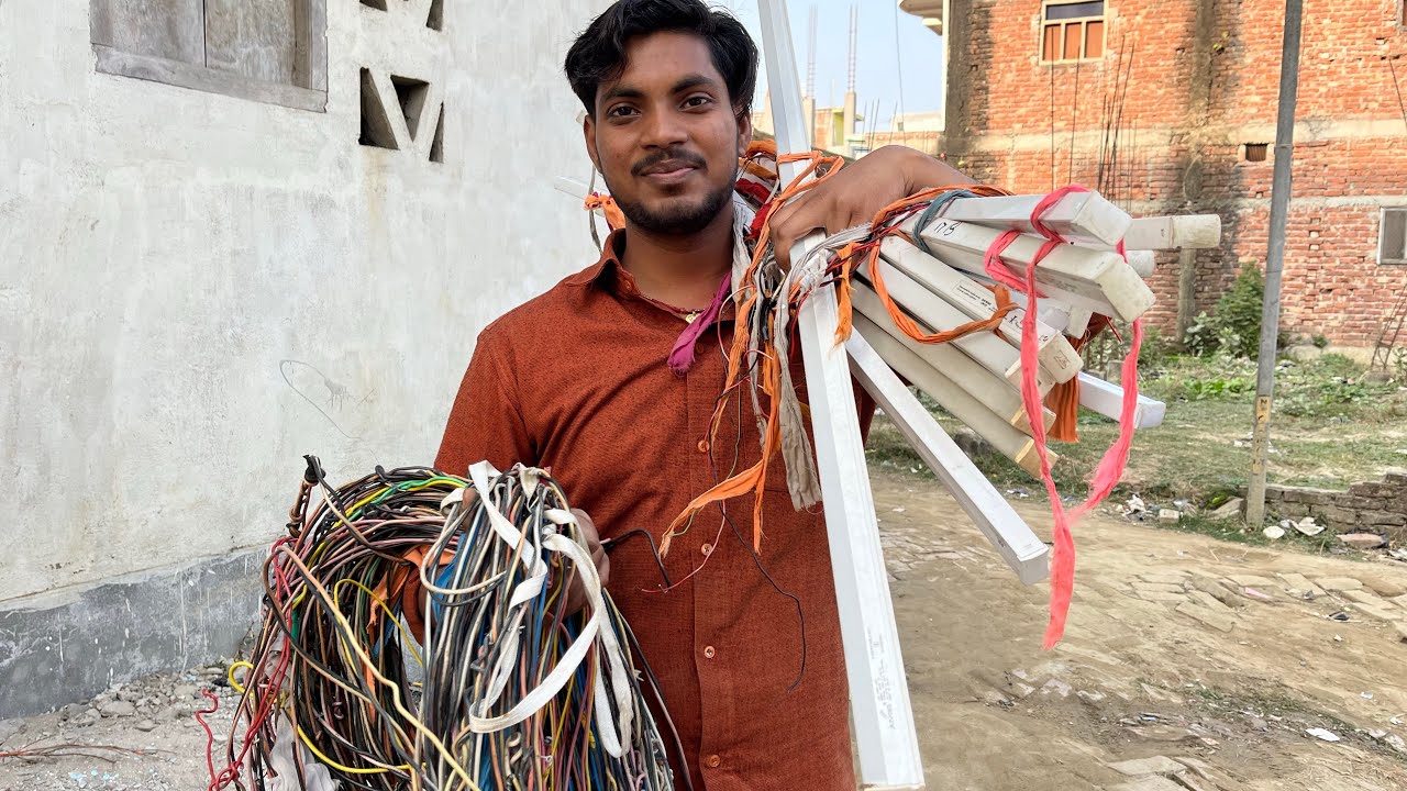 AAJ MEIN BAN GYA BIJLI MISTIRI😂