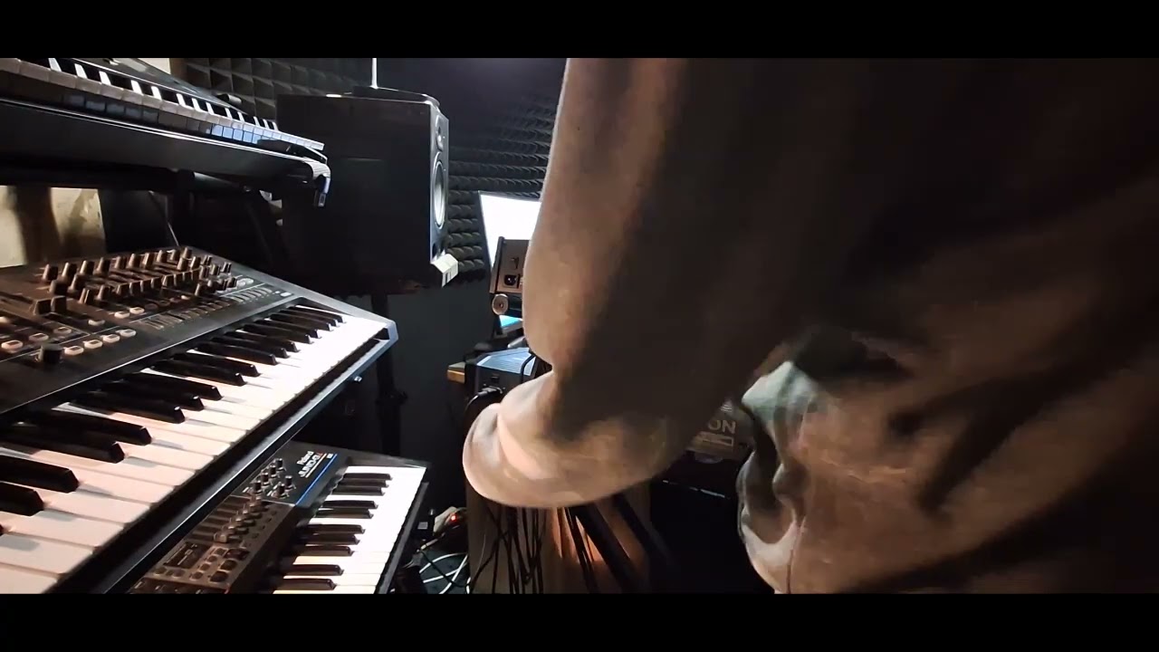 TEO 5 welcome in my studio 2025