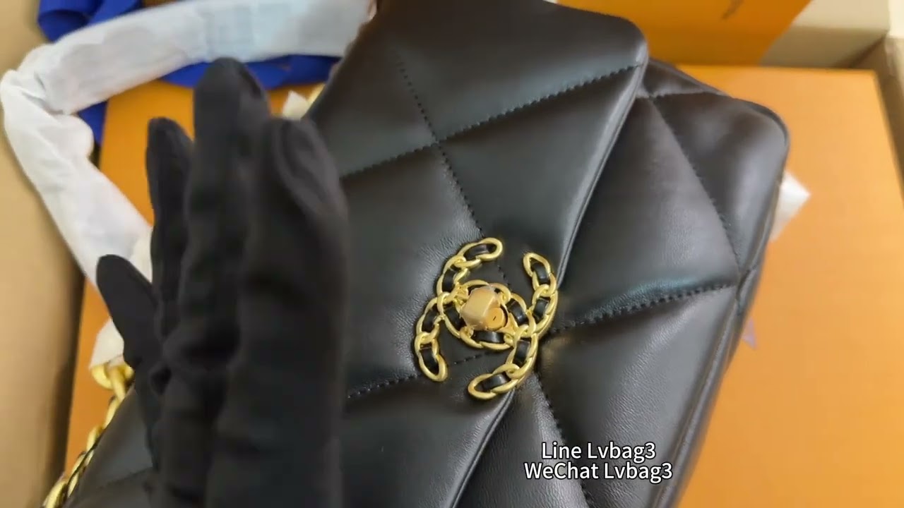 Chanel 19bag  / 香奈儿gr 羊皮 19bag手袋 小号