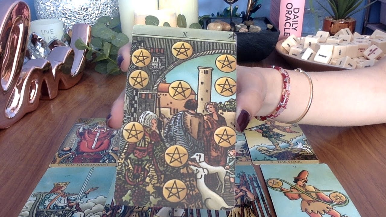 CAPRICORN LOVE *YOU MUST WATCH THIS!!* OCTOBER 2020 💜🔮 💜  Psychic Tarot Card Reading