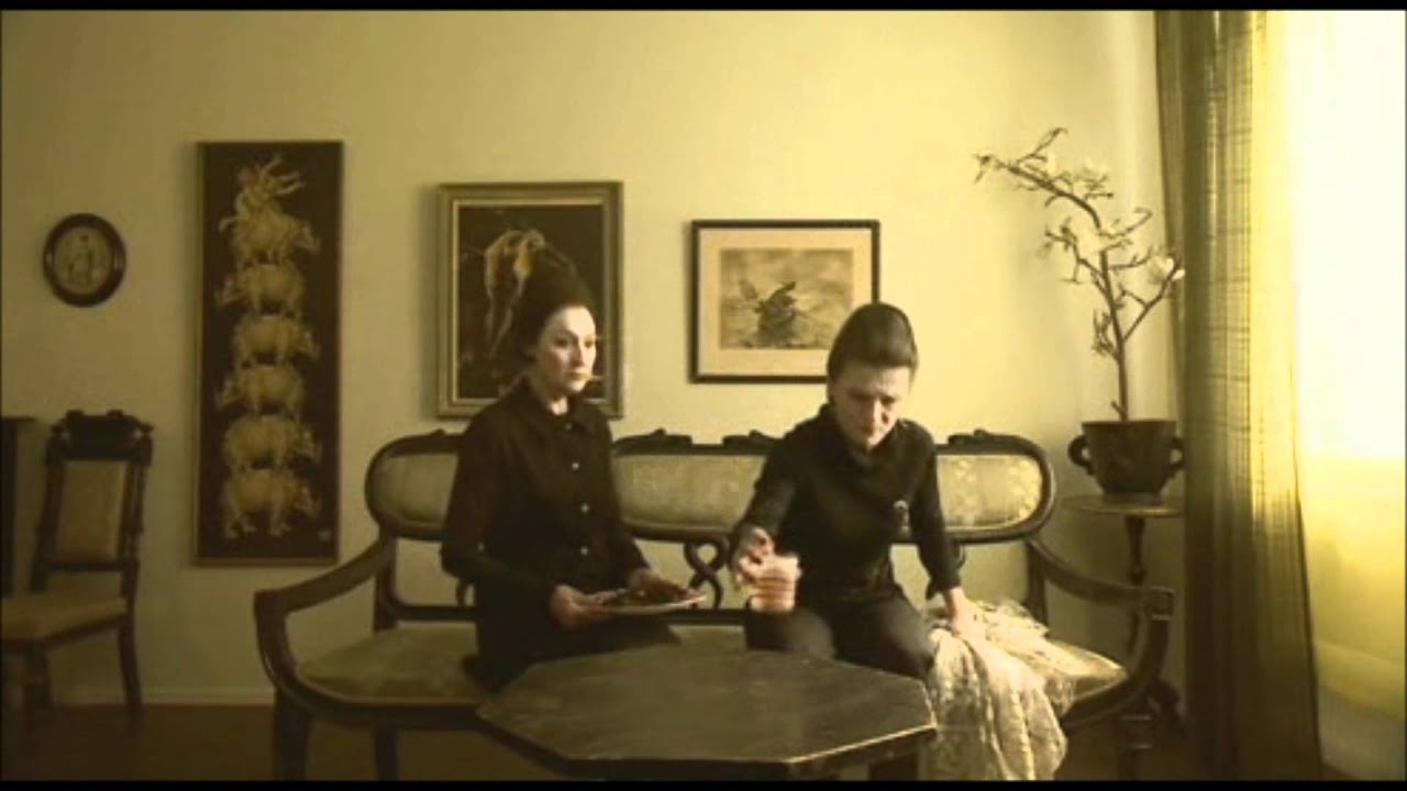 Häxan Surtant - Världens sämsta mamma