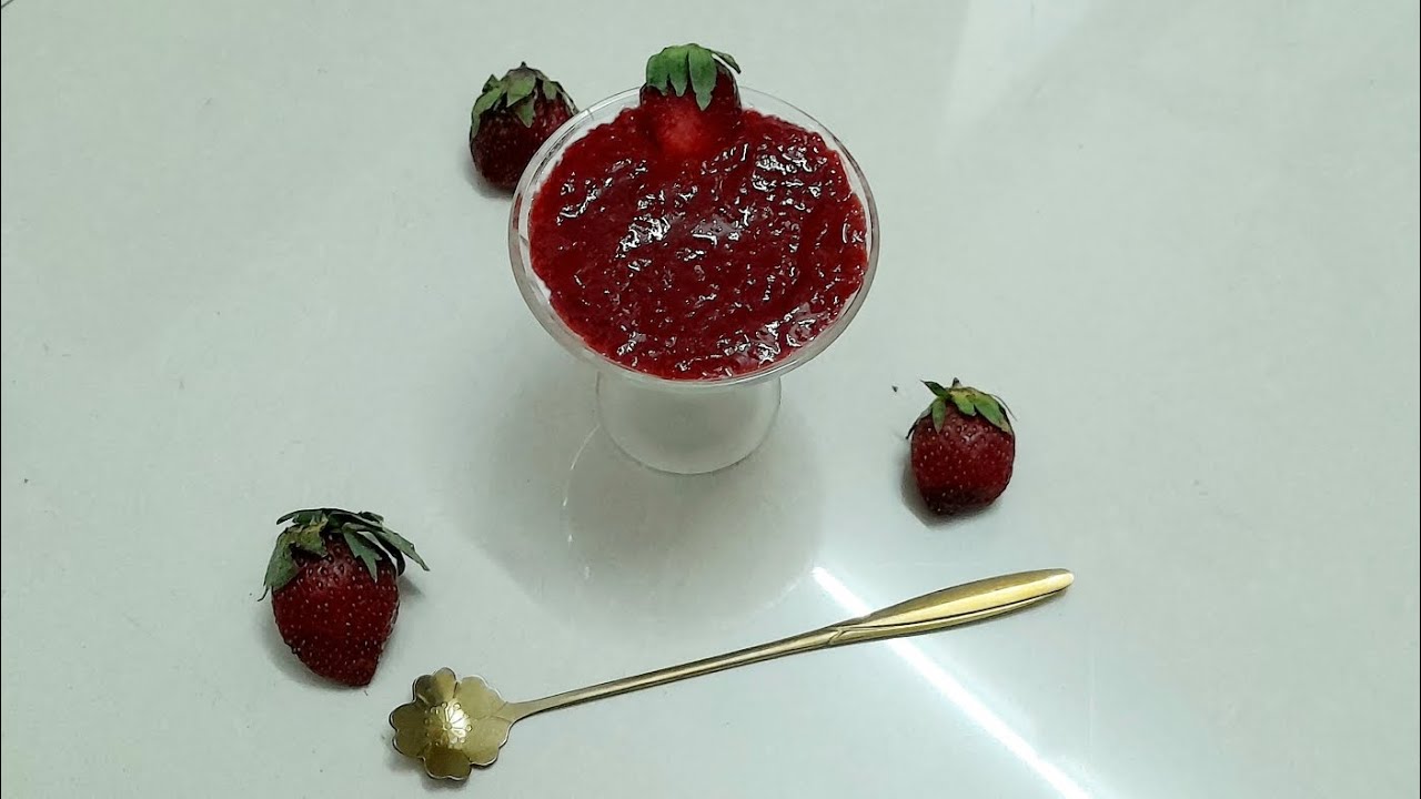 बिना ओवेन के बनाये बाजार जैसे स्ट्रॉबेरी चीज केक 🍓 
