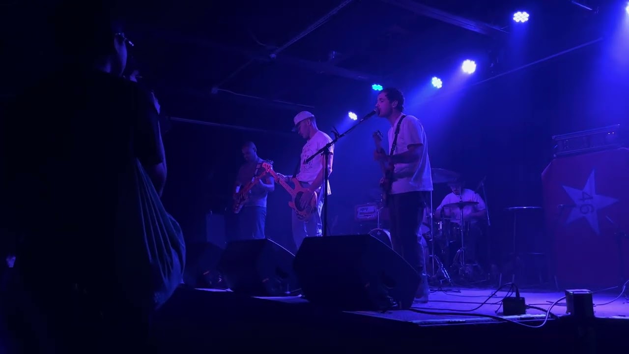 Downward line live