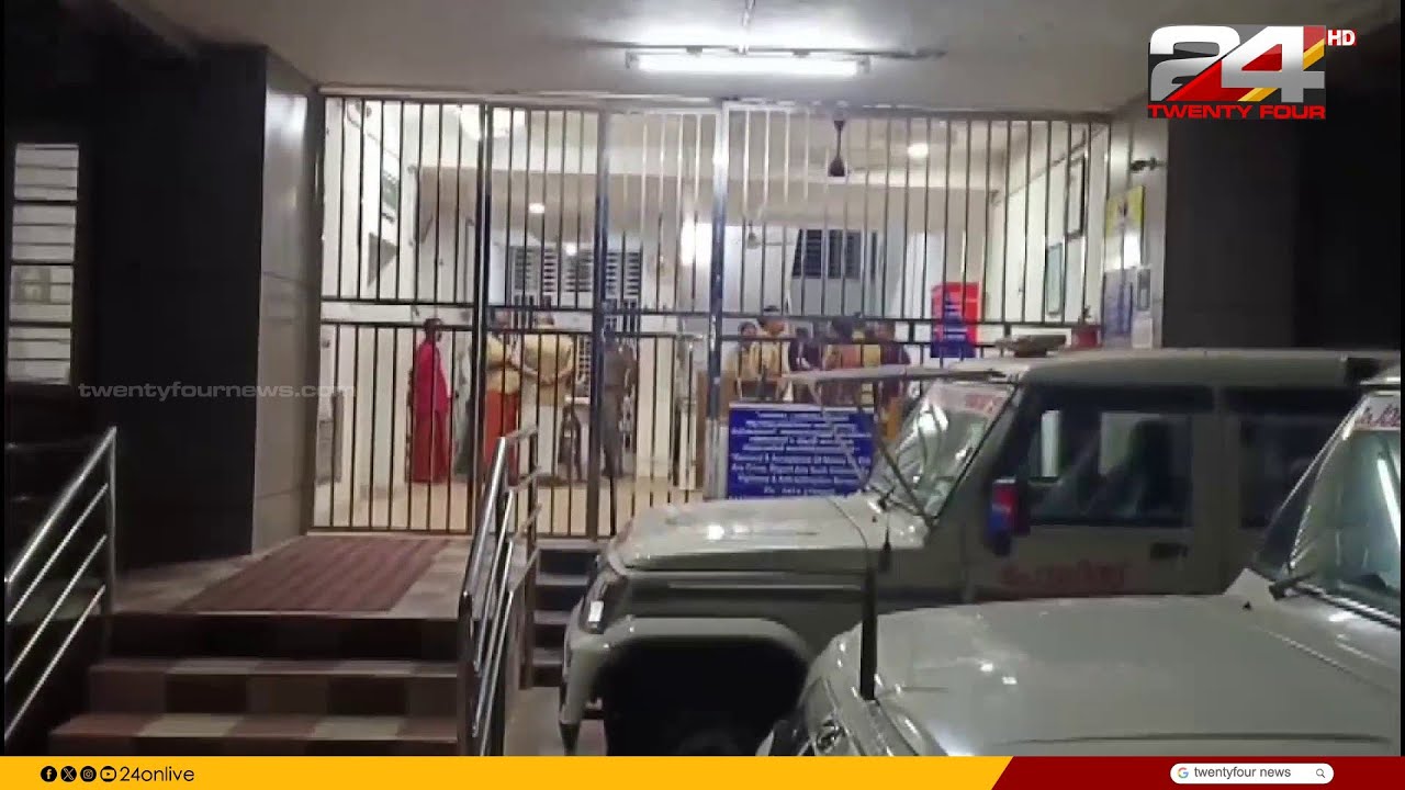കൊല്ലം ചാത്തന്നൂരിൽ ഭാര്യയോട് ചാറ്റ് ചെയ്തതിന് നാൽപതുകാരനെ അടിച്ചുകൊലപ്പെടുത്തി