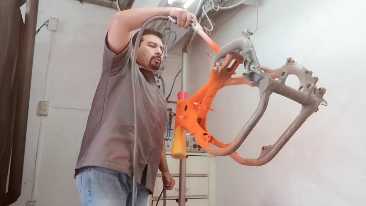 KTM CHASIS ASI SE APLICA EL POWDER COAT