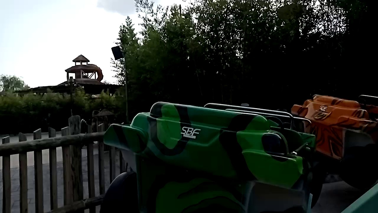 Macchine volanti al rainbow magicland