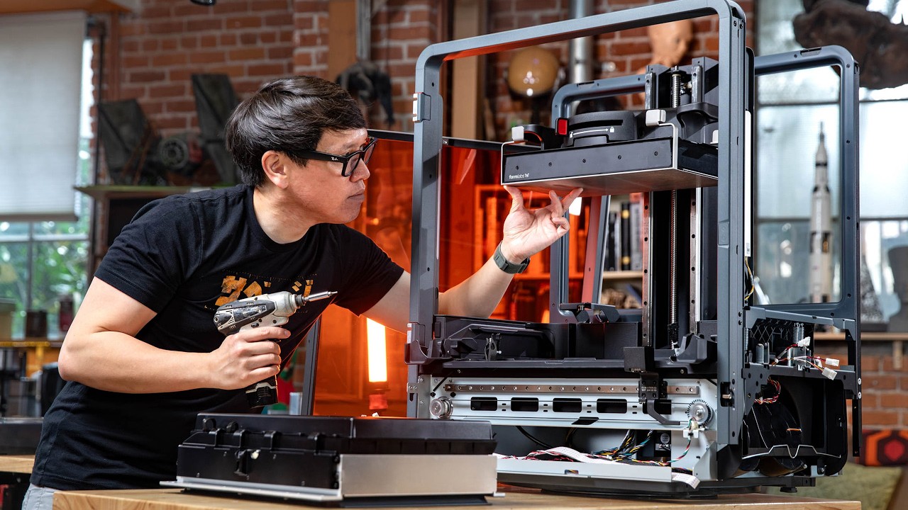 How Massive Resin 3D Printers Work!