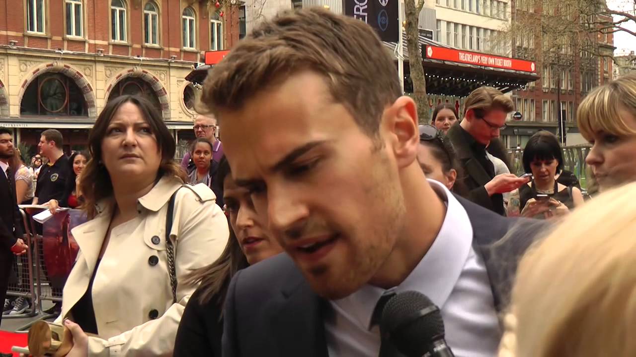 Theo James Interview - Divergent European Premiere