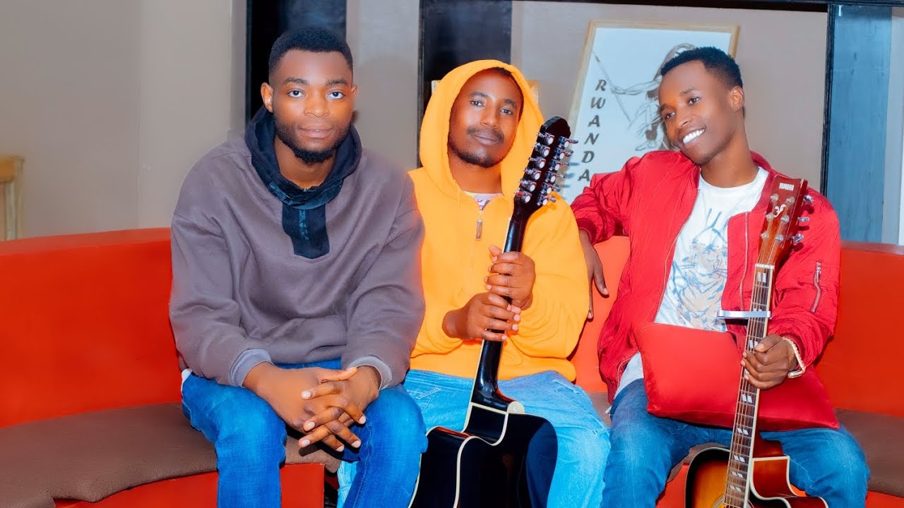 Sinach - I Know who I am Covered by Oakjay Khally & Emiizo 