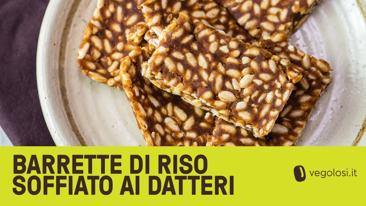 Barrette vegane di riso soffiato al burro d'arachidi e datteri