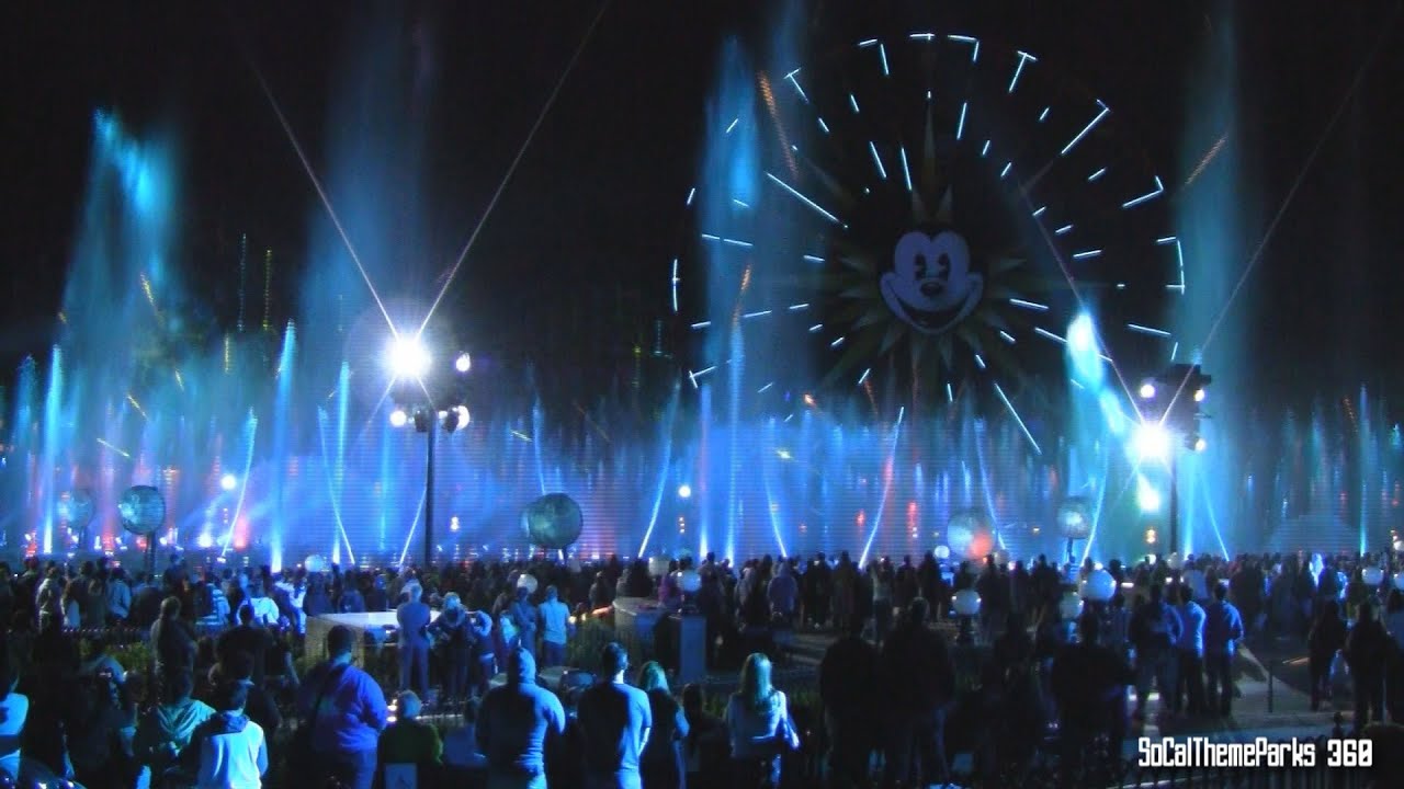 [HD] Spectacular TRON Scene in World of Color Water Show - Disney California Adventure