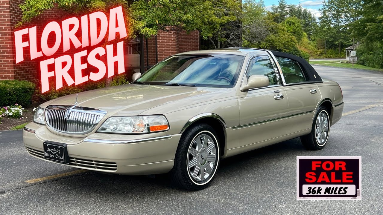 36K Miles! 2005 Lincoln Town Car Signature Limited FOR SALE by Specialty Motor Cars