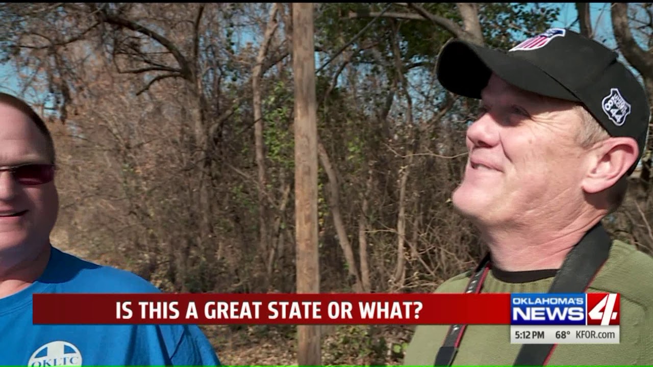 Chasing Trains: Oklahoma rail fans travel hundreds of miles to get a closer look at the world`s larg