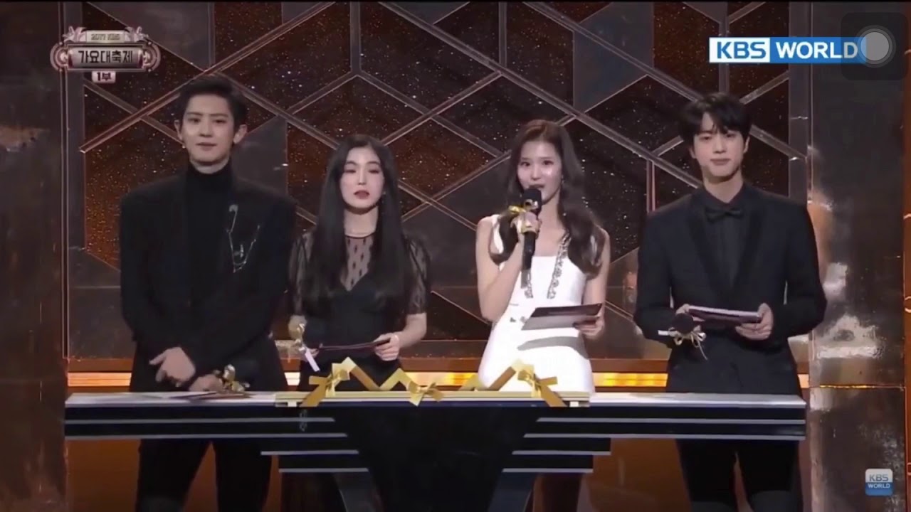 SANA JIN MC MOMENTS❤️