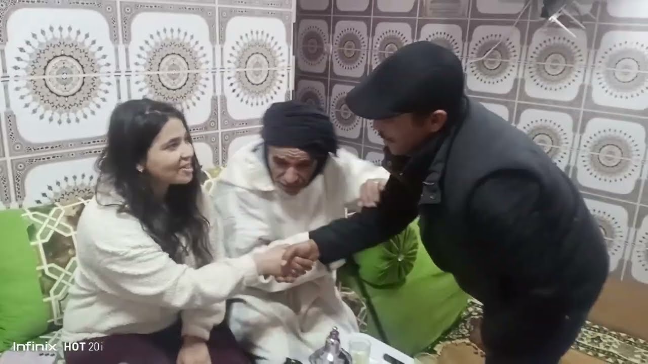 العربي سقساند كيس امدوكال نس الممتلين. رقم الهاتف للموساعدة 0648389983 