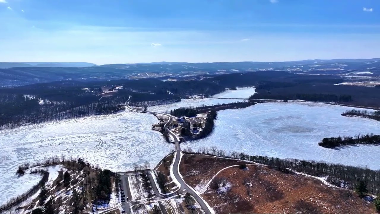 Flight around Shawnee Lake: Set to the Righteous Brothers Unchained Melody 