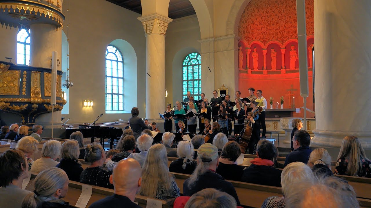 Gloria! En konsert med J&auml;rvs&ouml; kyrkas vokalensemble