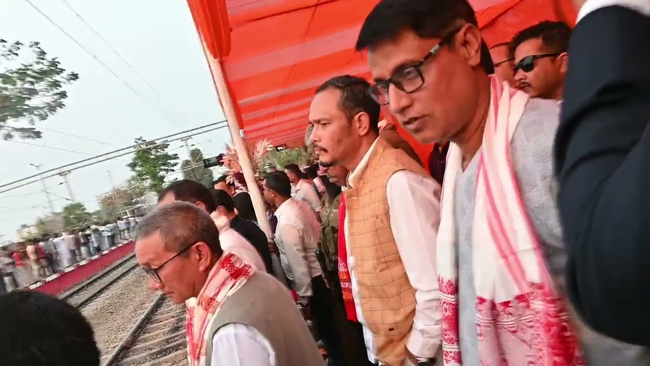 Flagging off  Avadh Assam Express 15909 Dibrugarh to Lalgarh  at Bokajan Railway Station