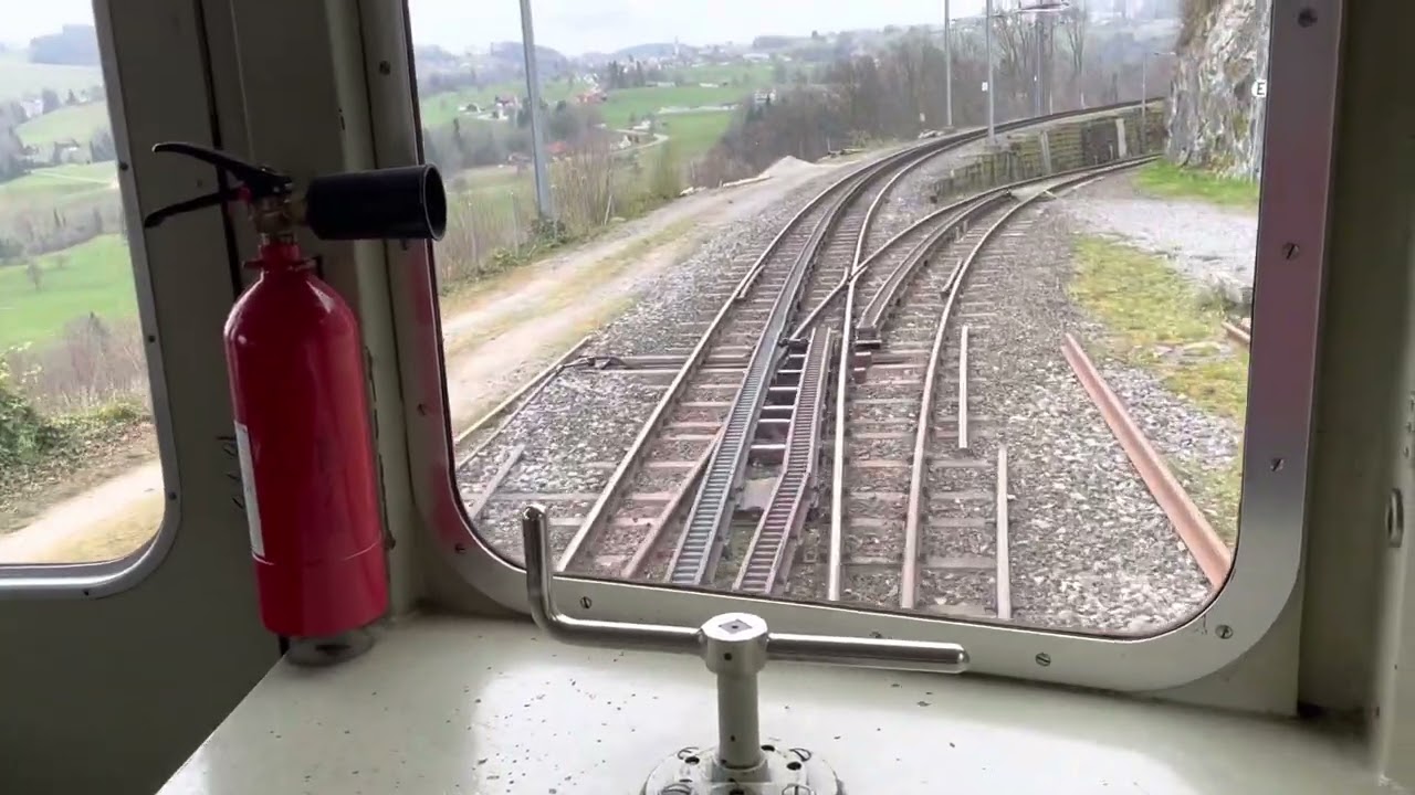 Altbaufahrzeuge der Rorschach-Heiden-Bergbahn im Betriebseinsatz