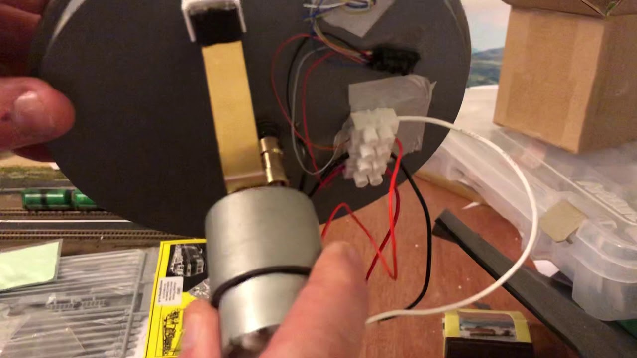 PECO NB 55 turntable with Locomotech motor and Laisc DCC chip