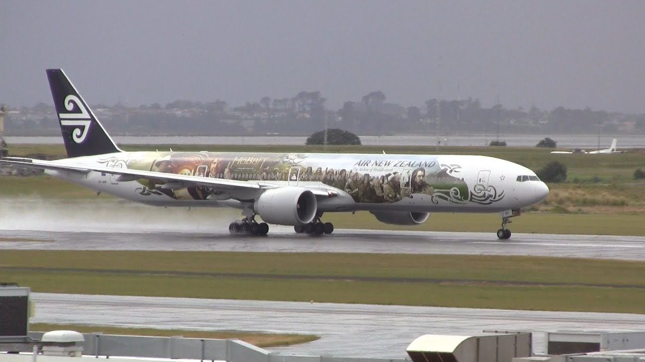 Air New Zealand ► Boeing 777-300 ► Takeoff ✈ Auckland Airport