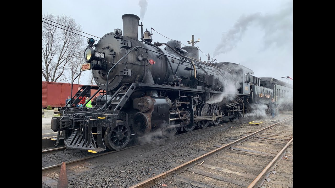 Aboard 3025: Valley Railroad Steam Train Half Marathon and Relay 2025.