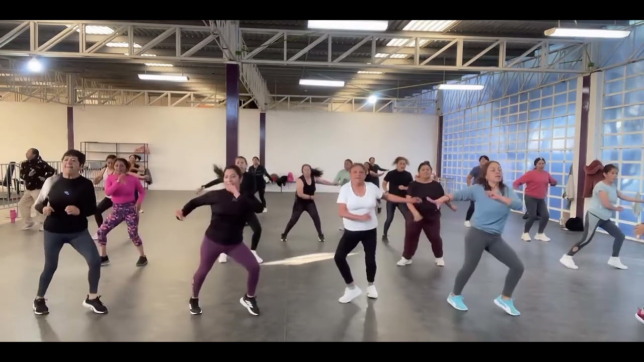 Zumbailaito |zumba con Royce |