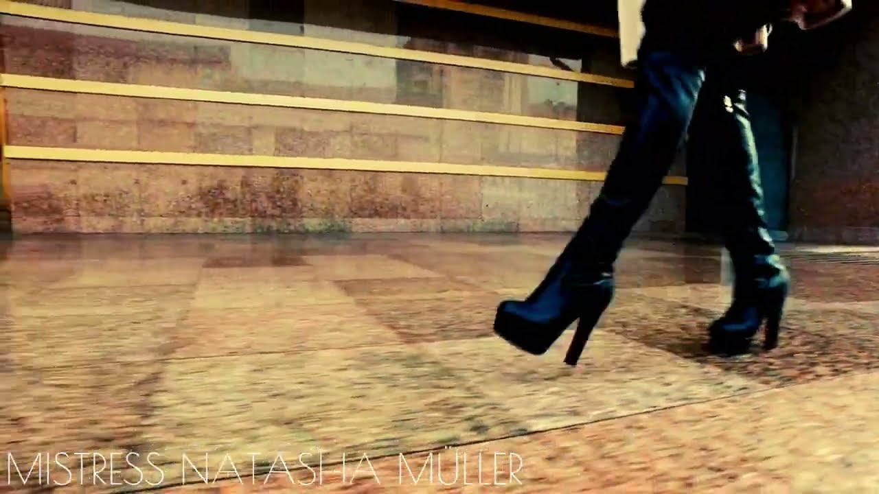Mistress Natasha M&uuml;ller Boot Worship | Adoraci&oacute;n Botas