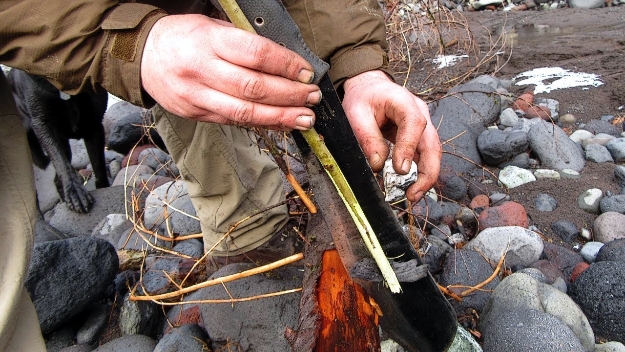 Trick for Striking Sparks Off Big Blades (Safety Stick)