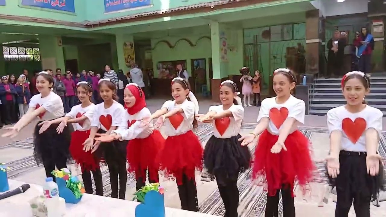 حفل تكريم أوائل الطلاب في مسابقة أوائل الطلبة للمرحلة الاعدادية على مستوى المدرسة |عرض شكراً