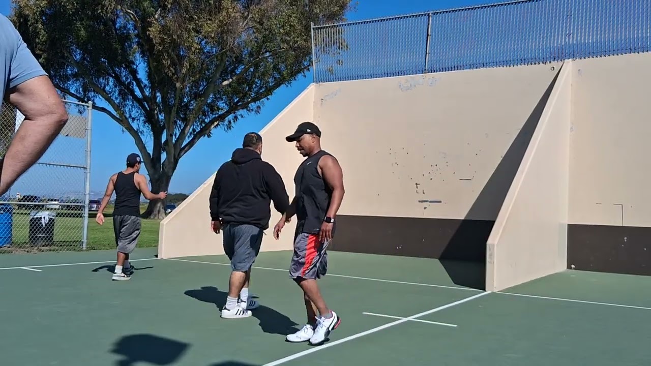Victor and Lee vs Mario and Tony 1st game Robb field handball tournament 