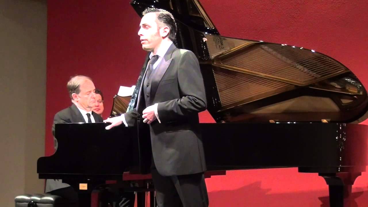 Emilio Pons and Julius Drake perform Schubert's 