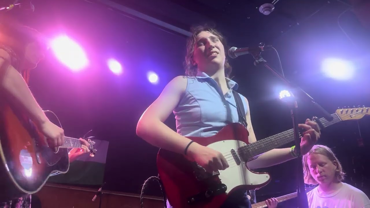 Florry - 2 Beers - Schubas - Chicago IL - 6-12-2025 #kurtvile